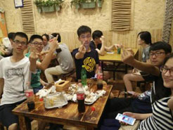 渔薪镇烧烤加盟,学烧烤技术,开烧烤店多少钱疯狂烤翅加盟